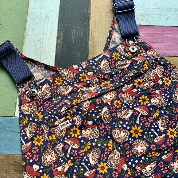 NWT Duluth XL x33” Heirloom Gardening Bib Overalls Dusk Blue Fall Hedgehog Farm - Picture 1 of 10